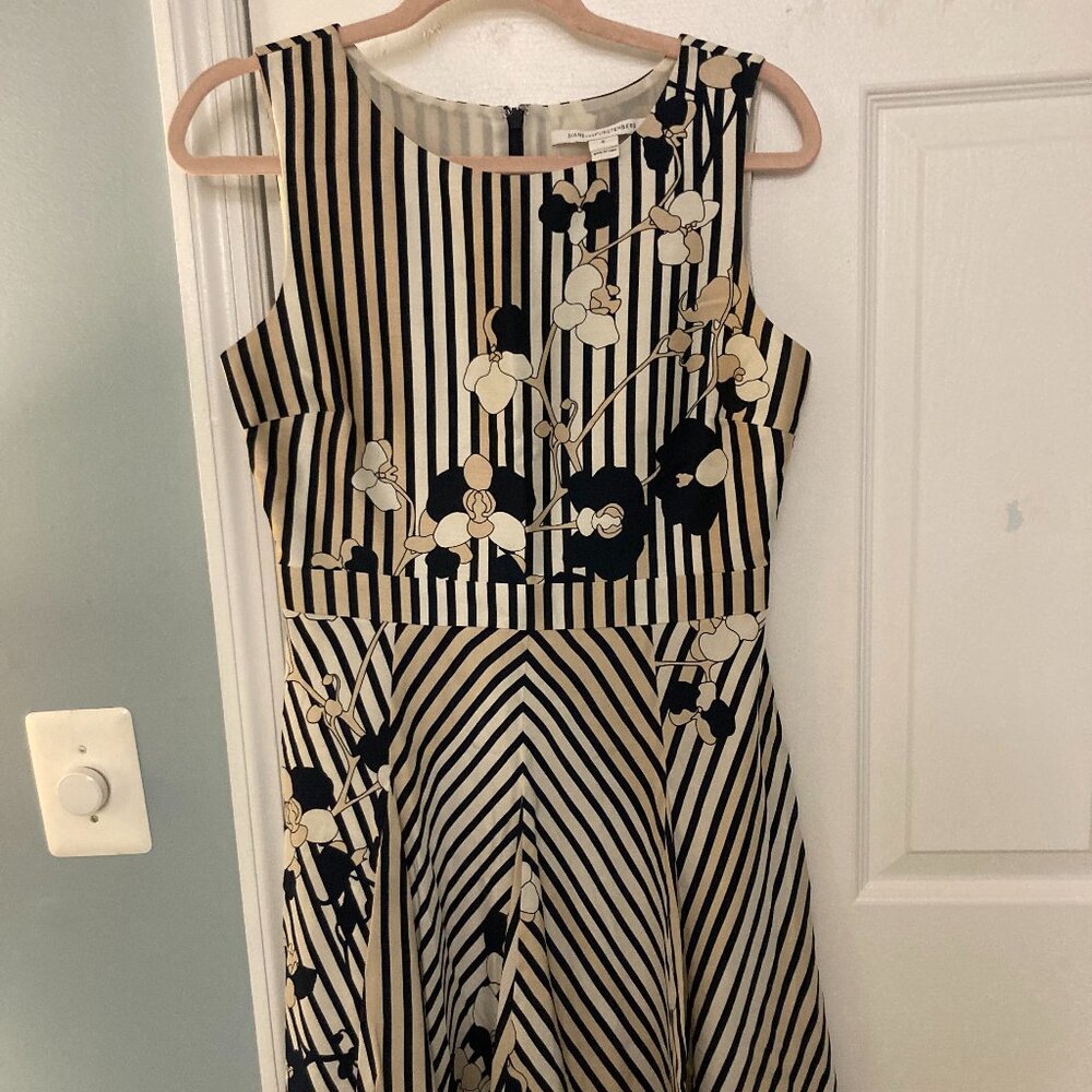 Diane Von Furstenberg DVF Silk Dress